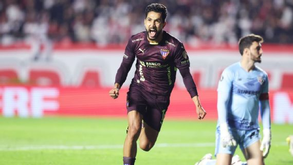 Com Morumbis cheio, LDU frustra o São Paulo novamente e avança à semifinal da Libertadores para enfr